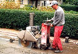 Betonsägen